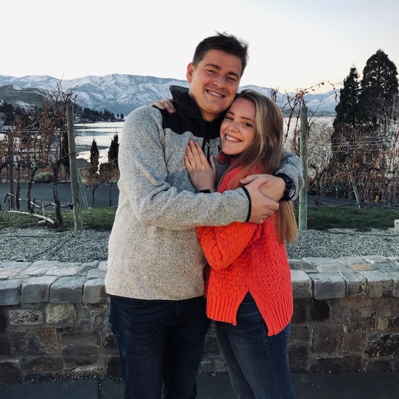 Meet your Posher, Sam - Picture 2 of 5